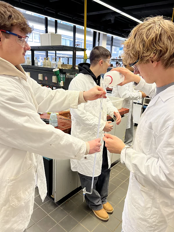 Schüler:innen Labor