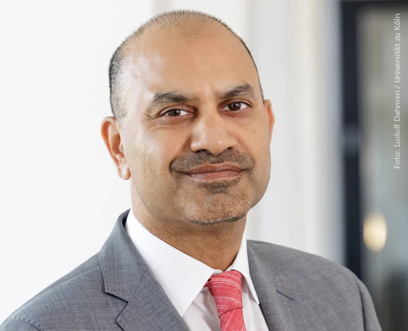 Prof. Dr. Joybrato Mukherjee, Vorstandsvorsitzender der Kölner Universitätstiftung Prof. Dr. Joybrato Mukherjee, Vorstandsvorsitzender der Kölner Universitätstiftung