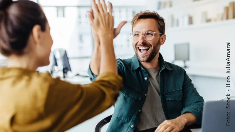 Ob Weihnachtsspende, Spende zum Firmenjubiläum oder zu einem anderen Anlass - die Kölner Universitätsstiftung setzt jede Spende effektiv ein. Ob Weihnachtsspende, Spende zum Firmenjubiläum oder zu einem anderen Anlass - die Kölner Universitätsstiftung setzt jede Spende effektiv ein.
