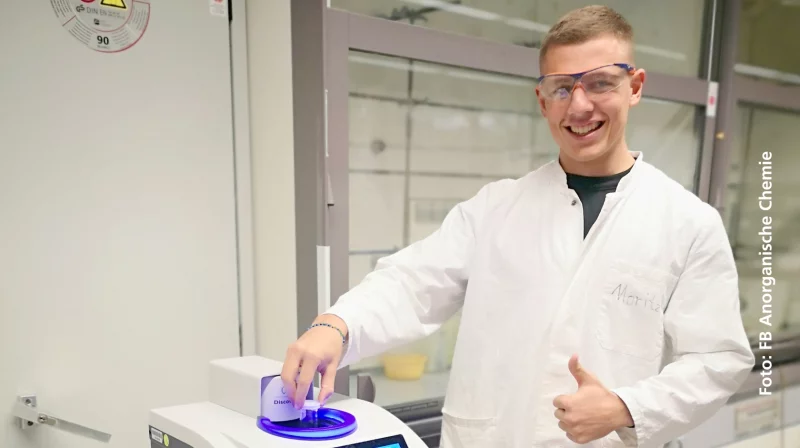 Die Kölner Universitätsstiftung förderte Großgeräte für Praktika im Fachbereich Chemie Die Kölner Universitätsstiftung förderte Großgeräte für Praktika im Fachbereich Chemie